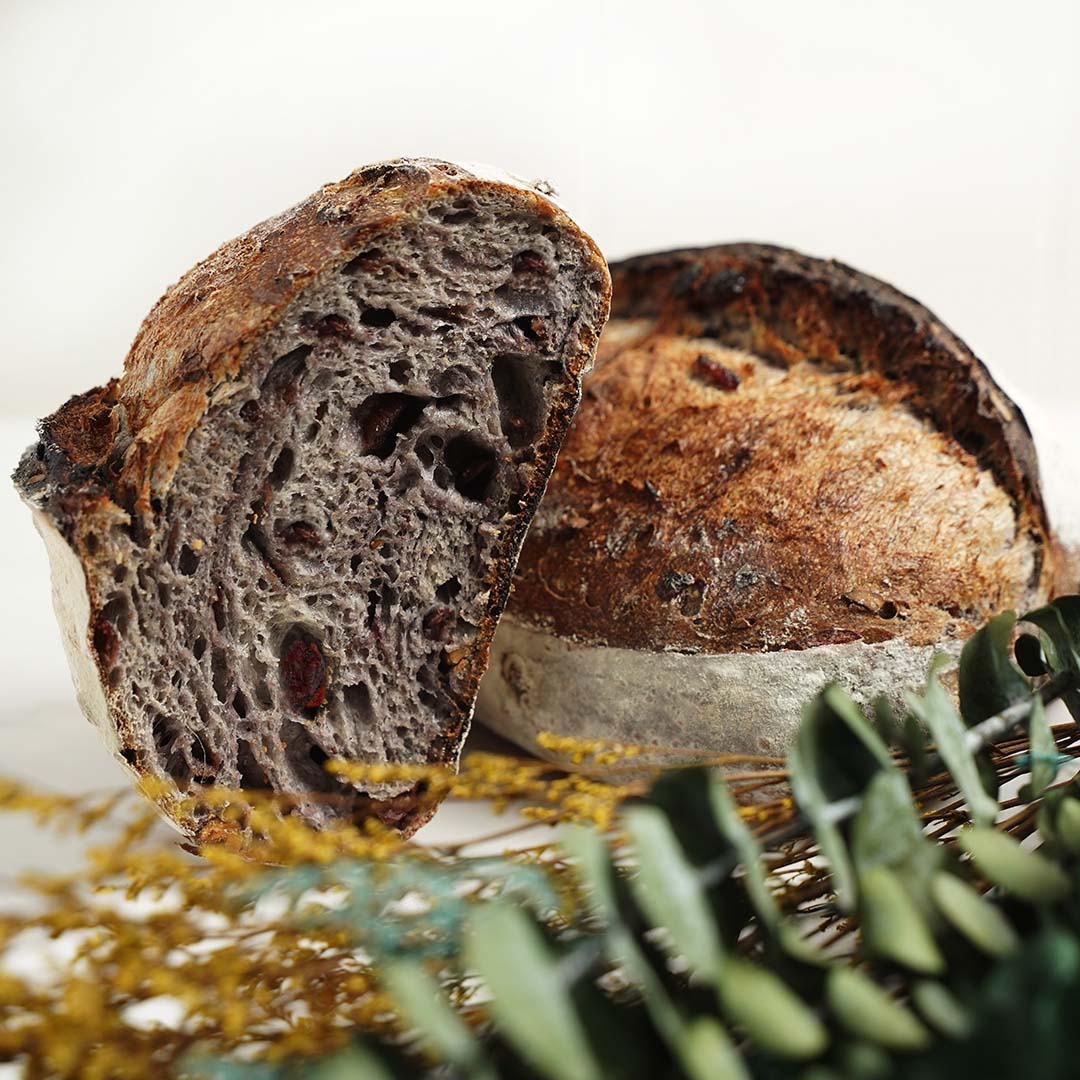 Cranberries & Walnuts Sourdough